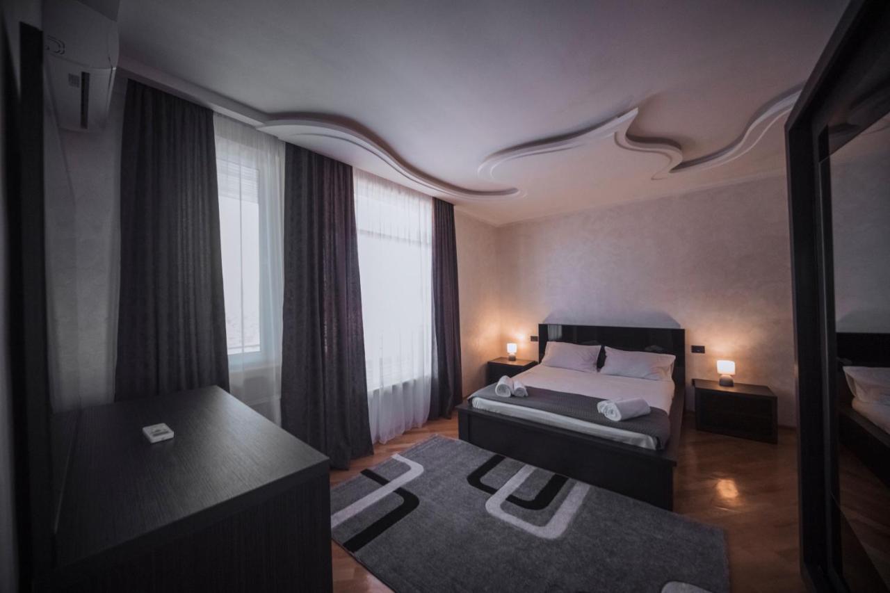Makos Guest House 쿠타이시 외부 사진