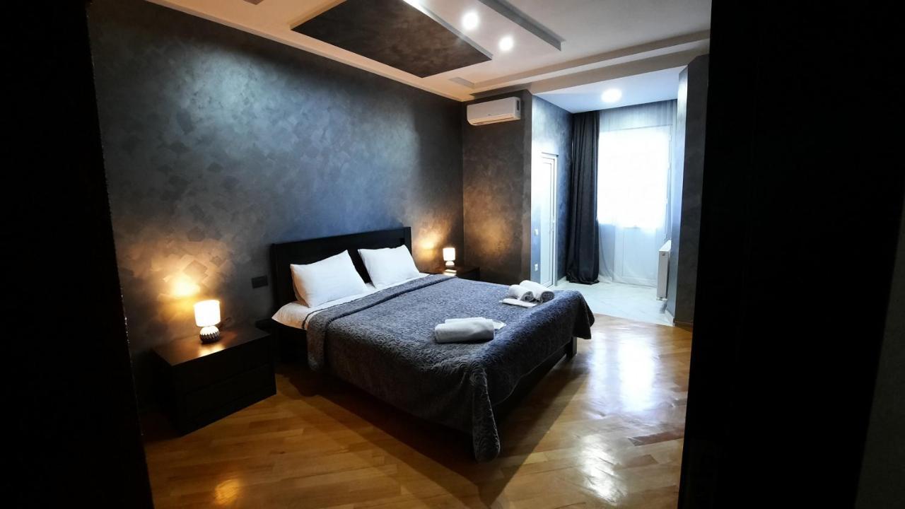 Makos Guest House 쿠타이시 외부 사진