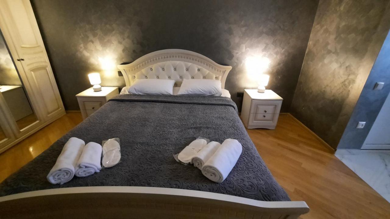 Makos Guest House 쿠타이시 외부 사진