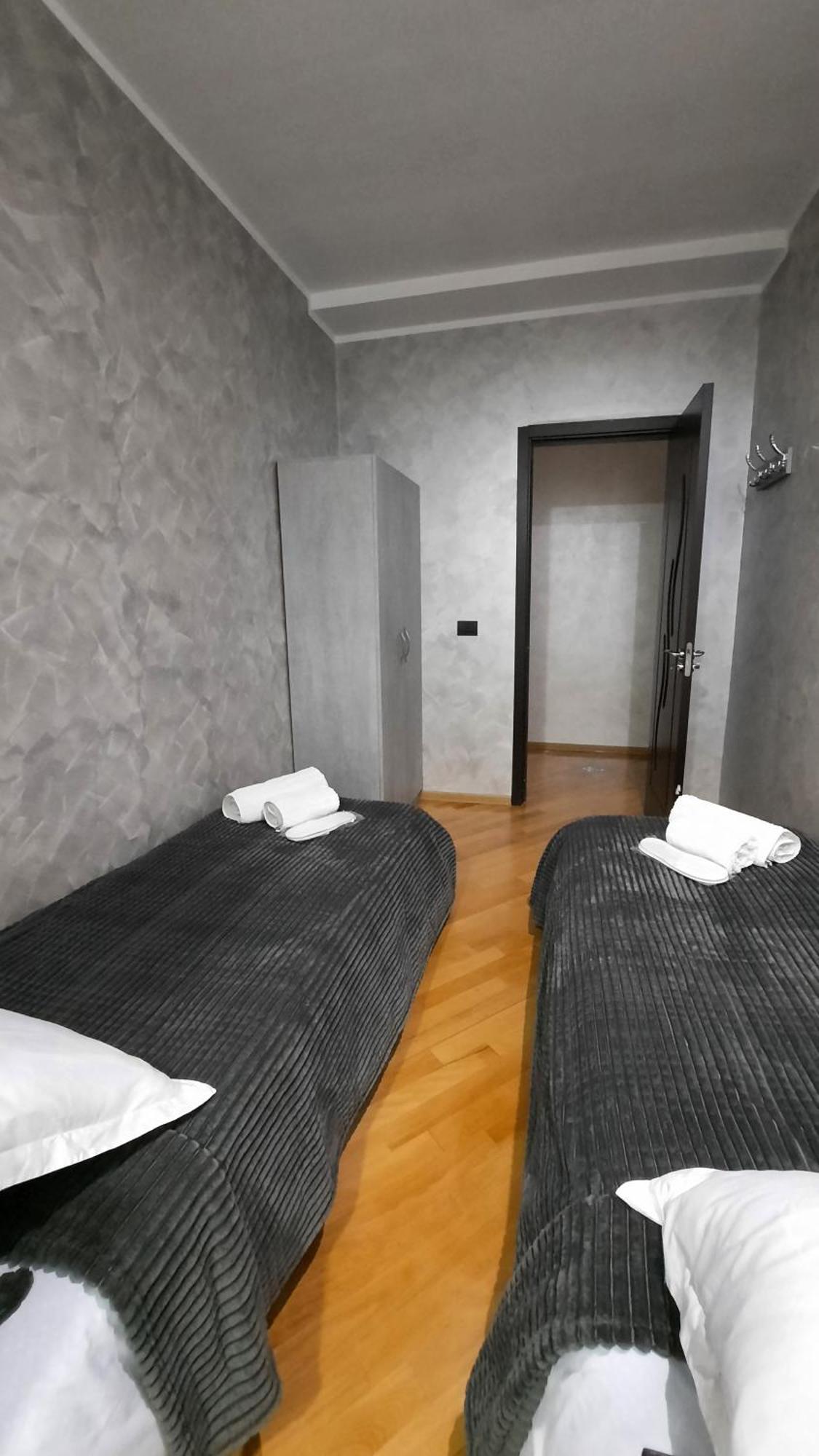 Makos Guest House 쿠타이시 외부 사진