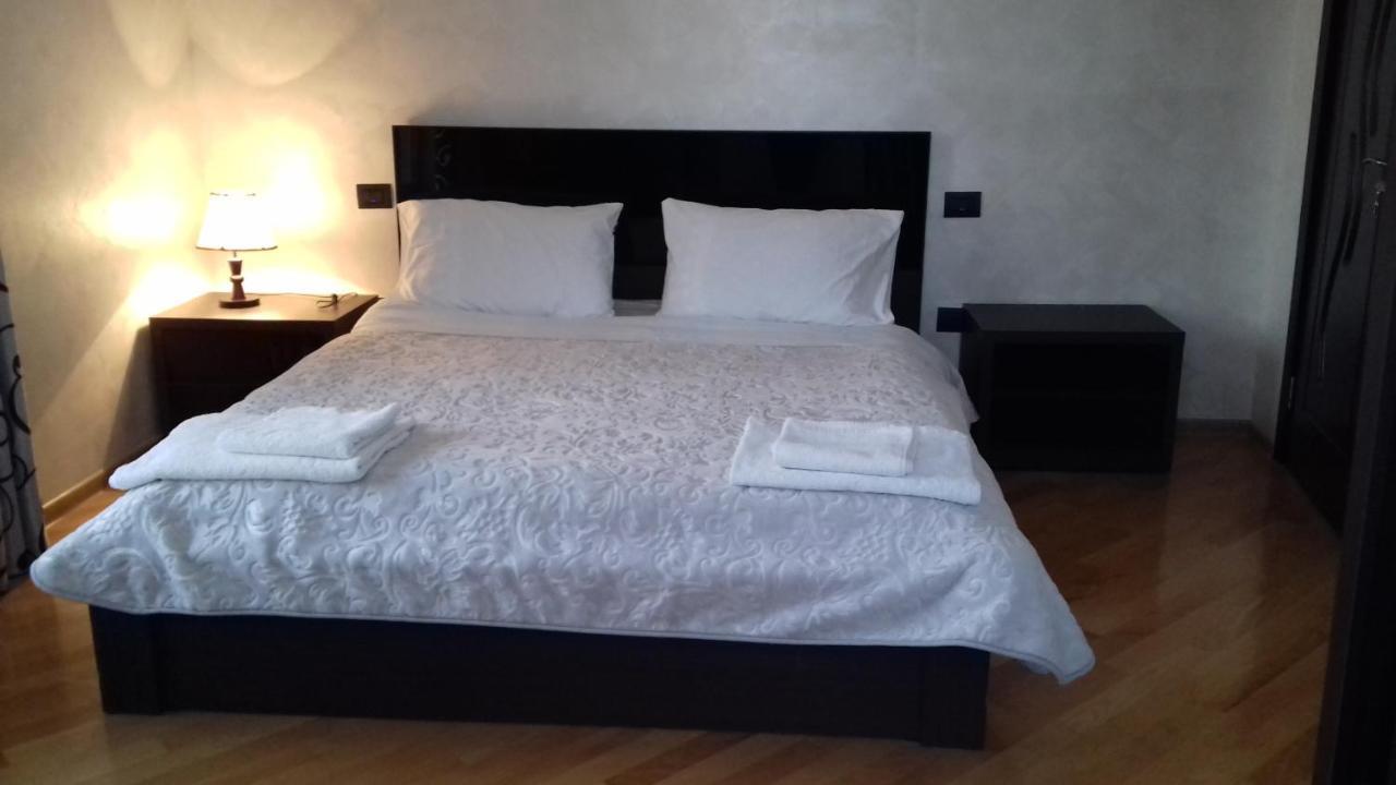 Makos Guest House 쿠타이시 객실 사진